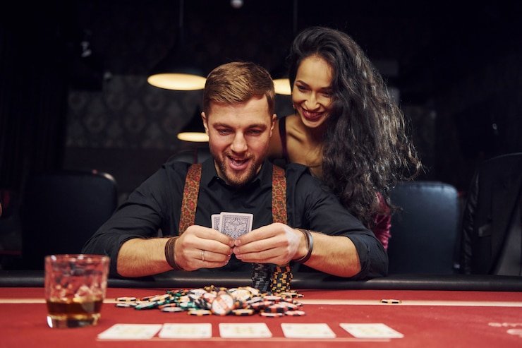 Layar Live Sic Bo solo toto dengan dealer dan tiga dadu